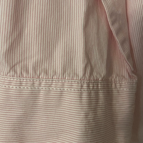 J Crew Hanerdashery Button down size Medium. Pink and white stripes - Picture 4 of 4